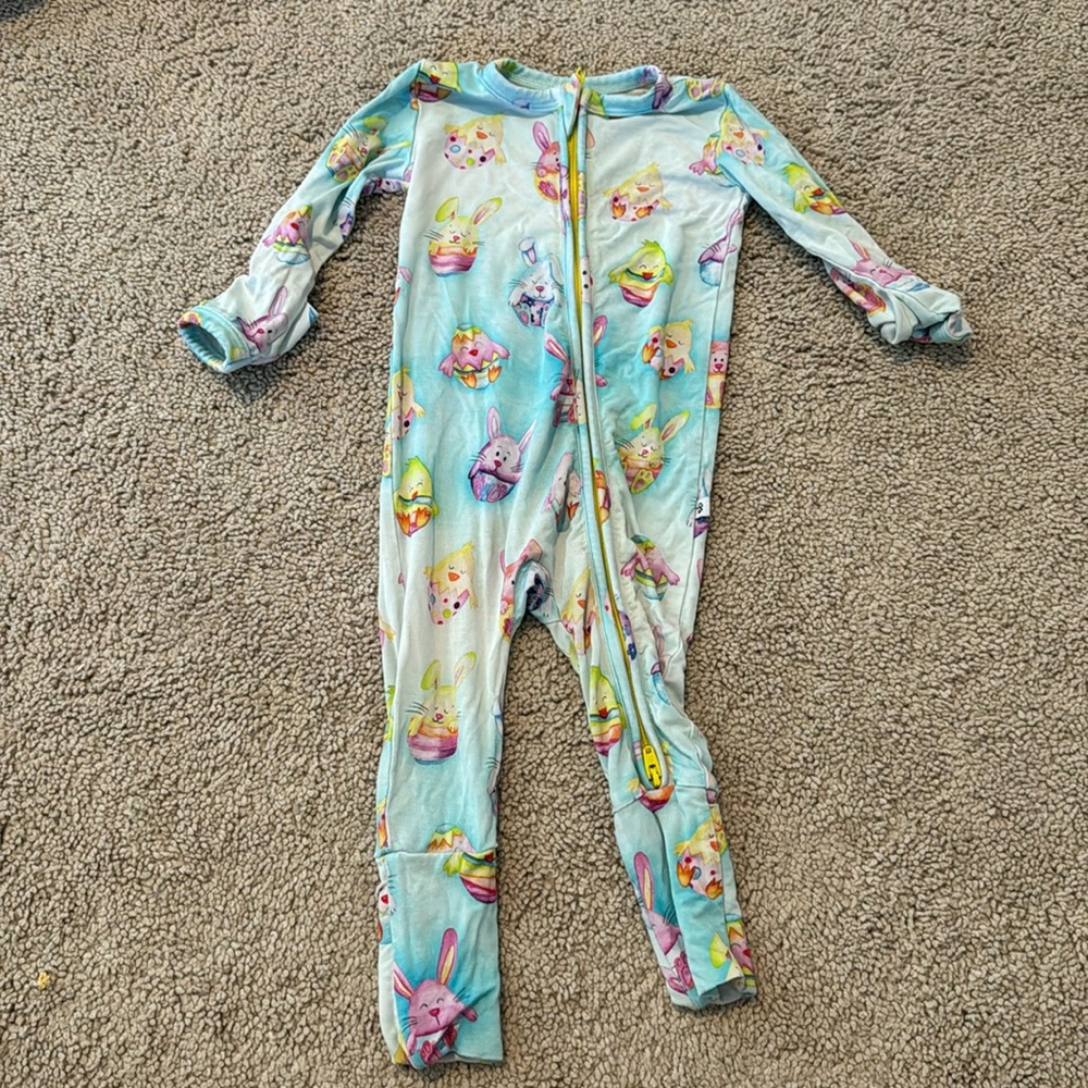 birdie bean onesie 0-3m bamboo pajamas